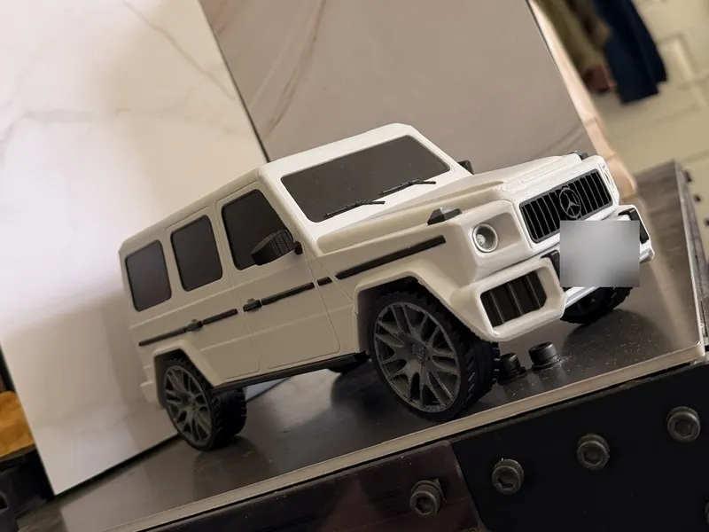 3D drukāta automašīnas miniatūra